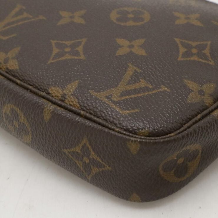 Louis Vuitton Pochette Accessoires