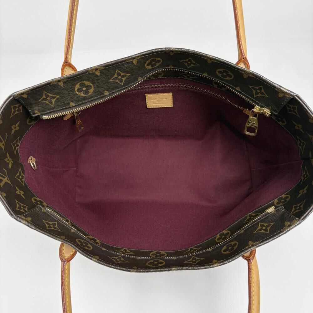 Louis Vuitton Raspail