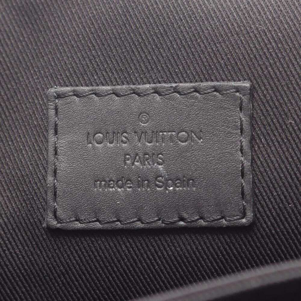 Louis Vuitton District