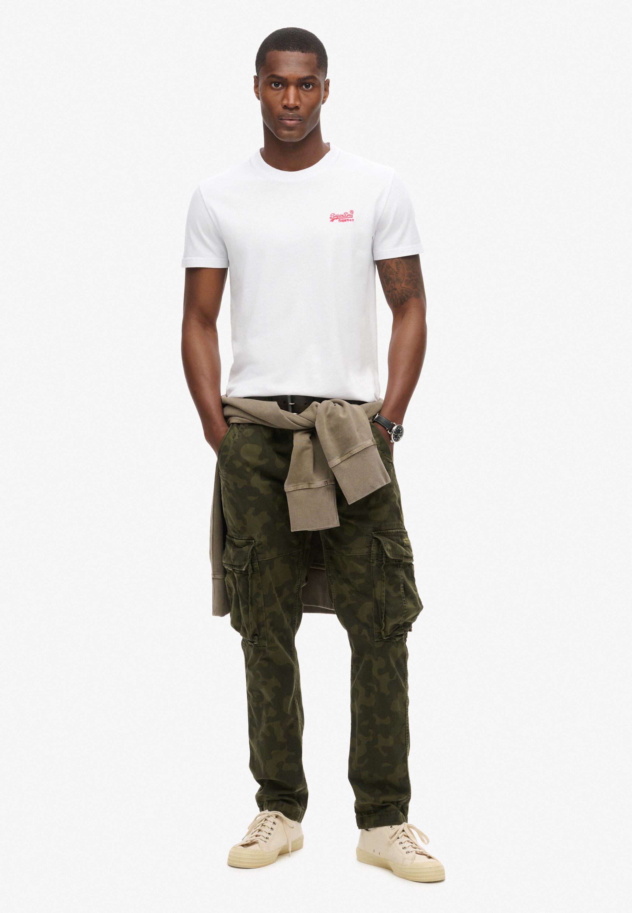 ESSENTIAL LOGO EMB TEE