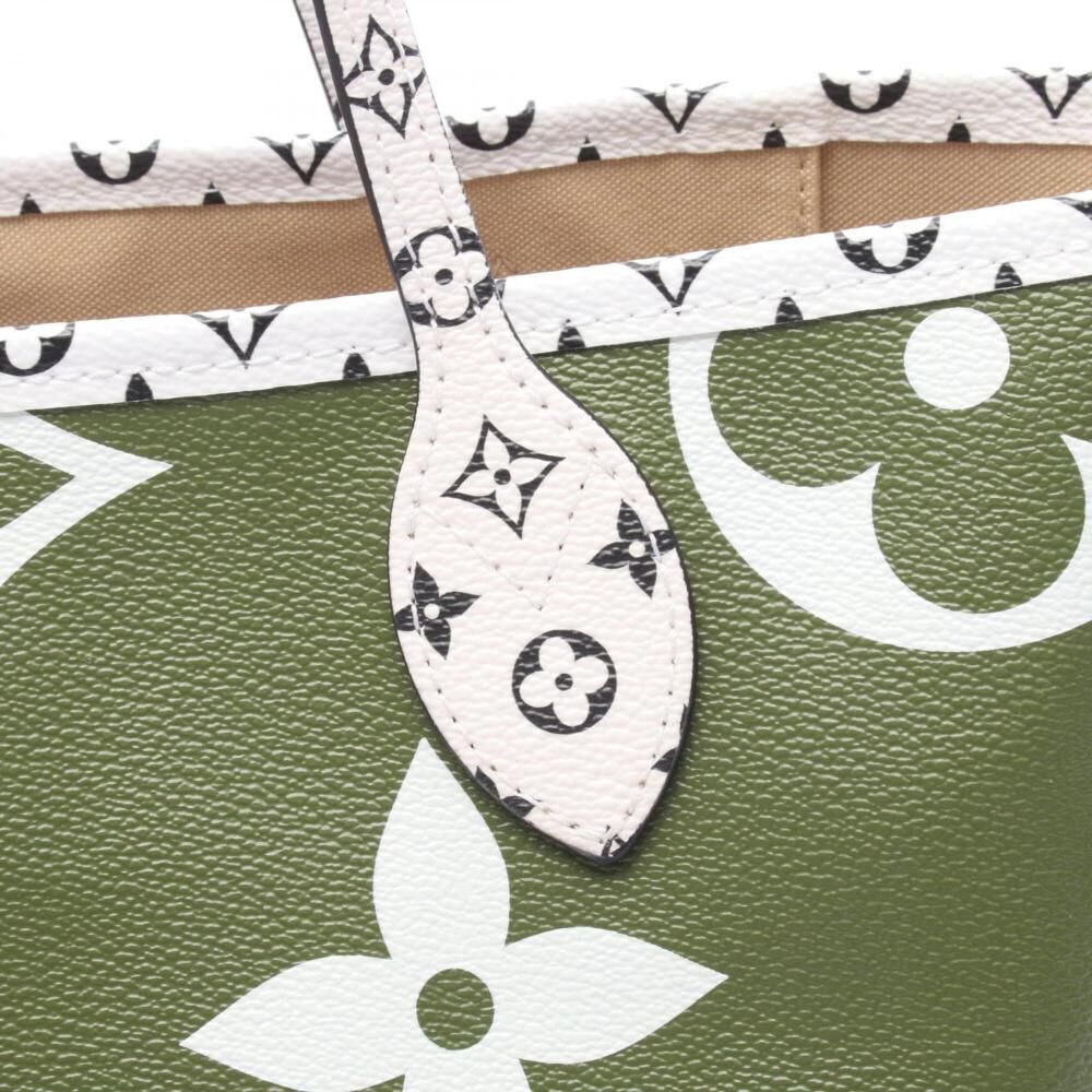 Louis Vuitton Neverfull