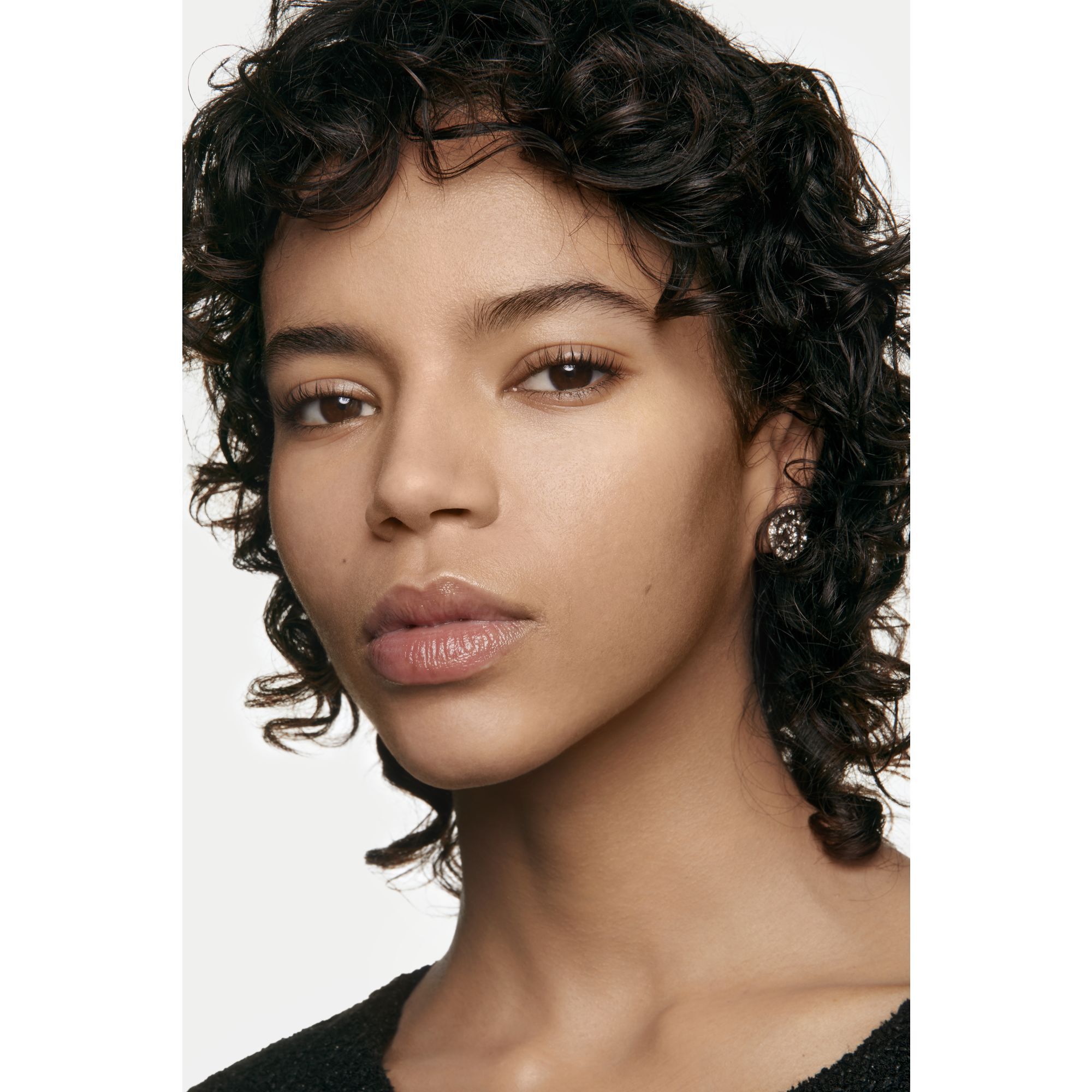 FOUNDATION FOR EN SUND GL&Oslash;D. FUGTGIVENDE OG HOLDBAR