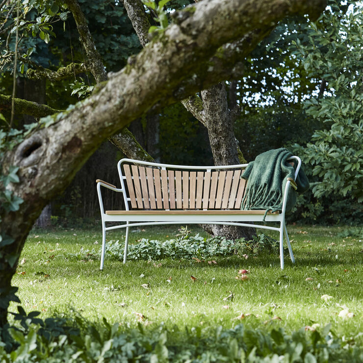 Marguerit Havebænk, L143 x H82 x B56,5 cm