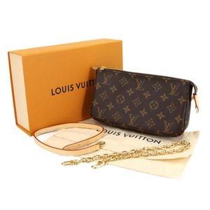 Louis Vuitton Pochette Accessoires