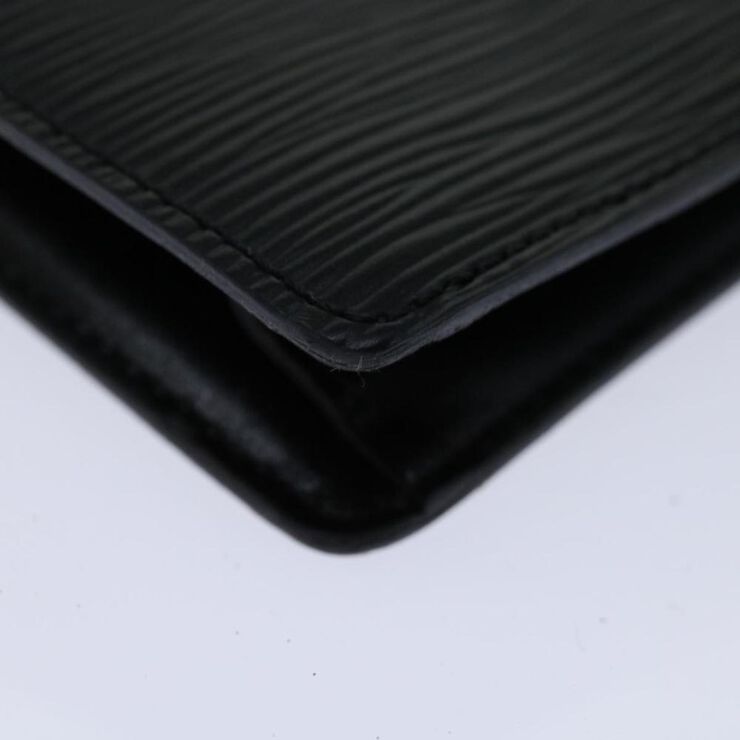 Louis Vuitton Poche Toilette