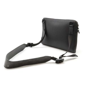 Louis Vuitton Messenger