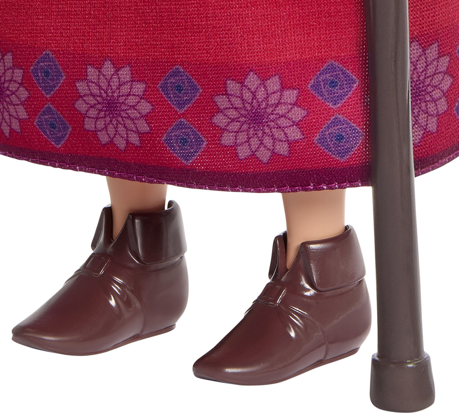 Disney Wish Dahlia doll