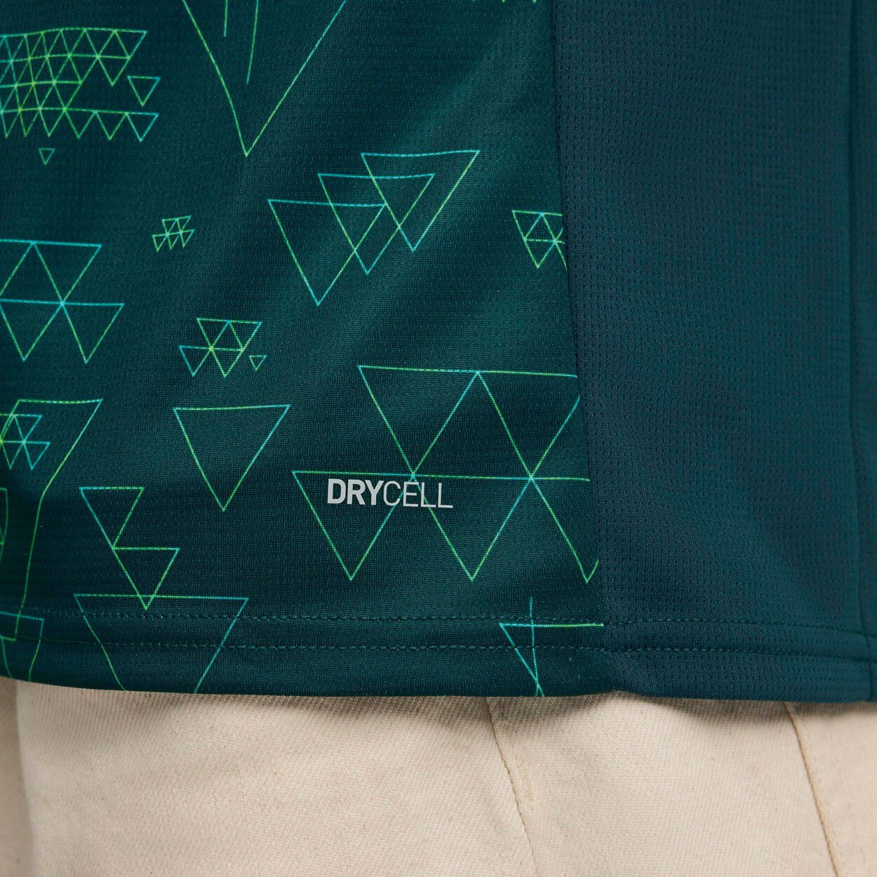 Manchester City 25/26 4 Tr&oslash;je