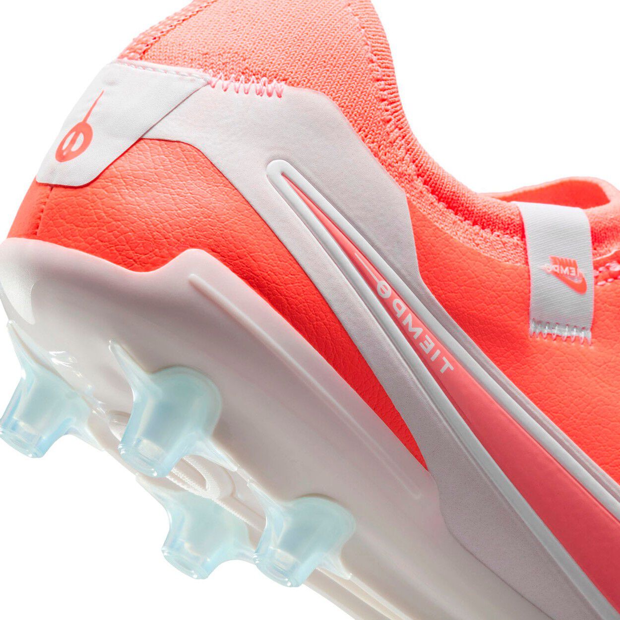 Tiempo Legend 10 Pro AG Fodboldst&oslash;vler