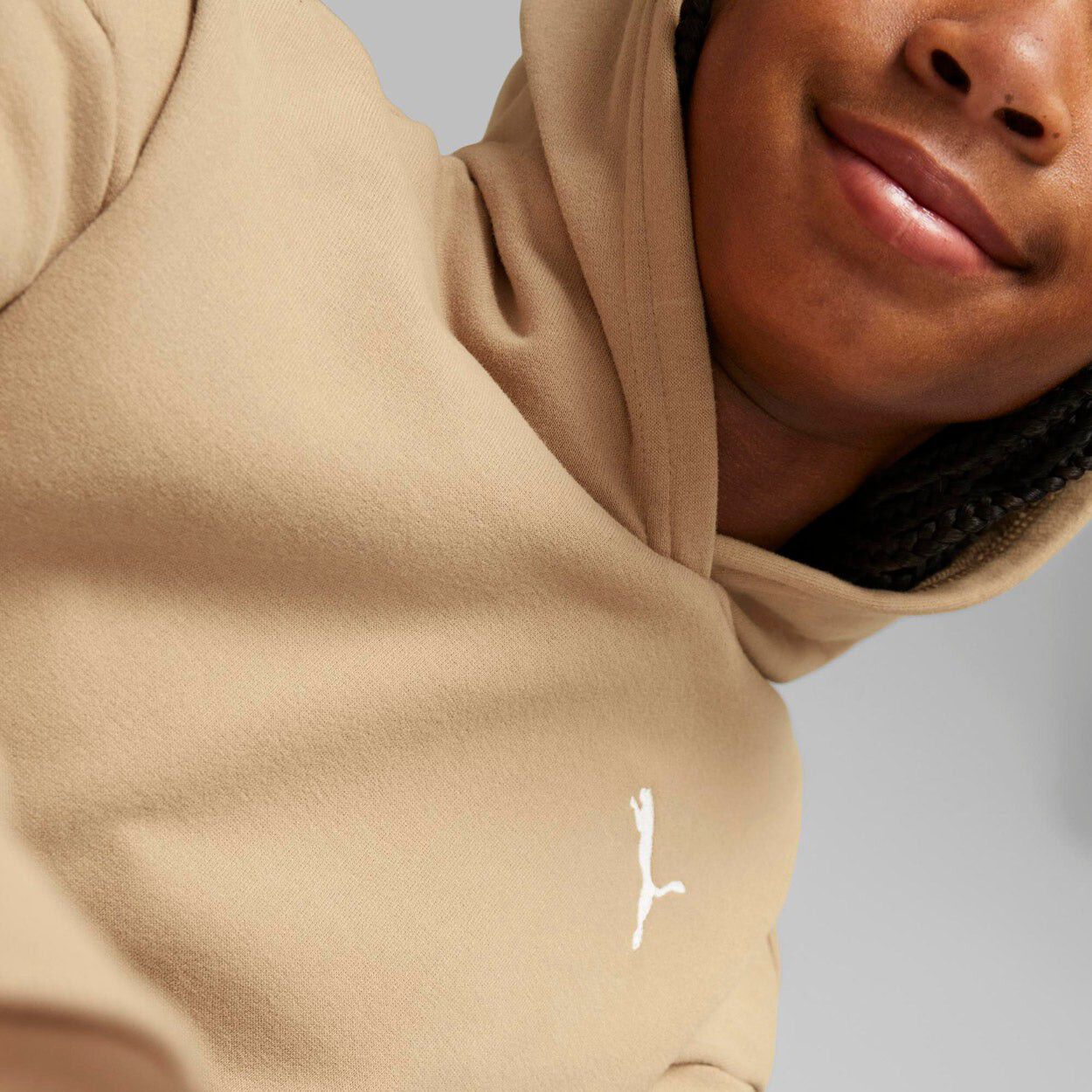 Loungewear H&aelig;ttetr&oslash;je + Shorts