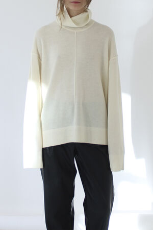 Cosmo Turtle Sweater