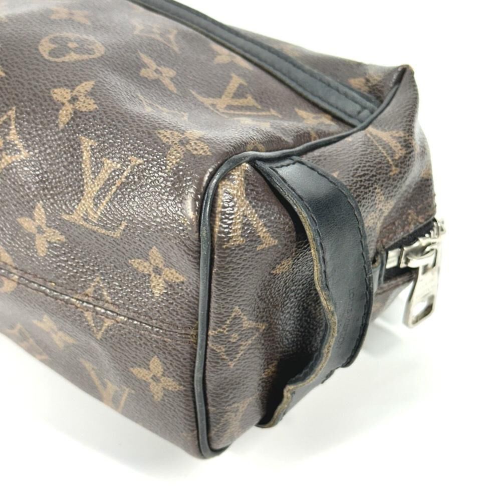 Louis Vuitton Clutch