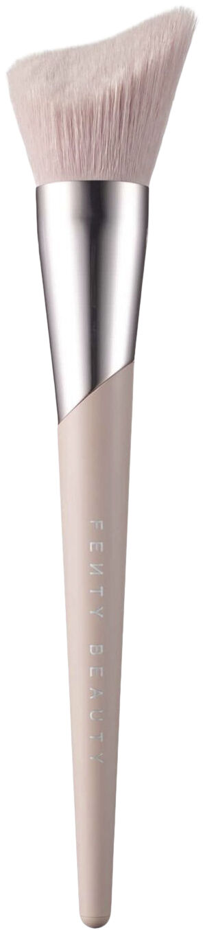 Cheek-Hugging - Bronzer Brush