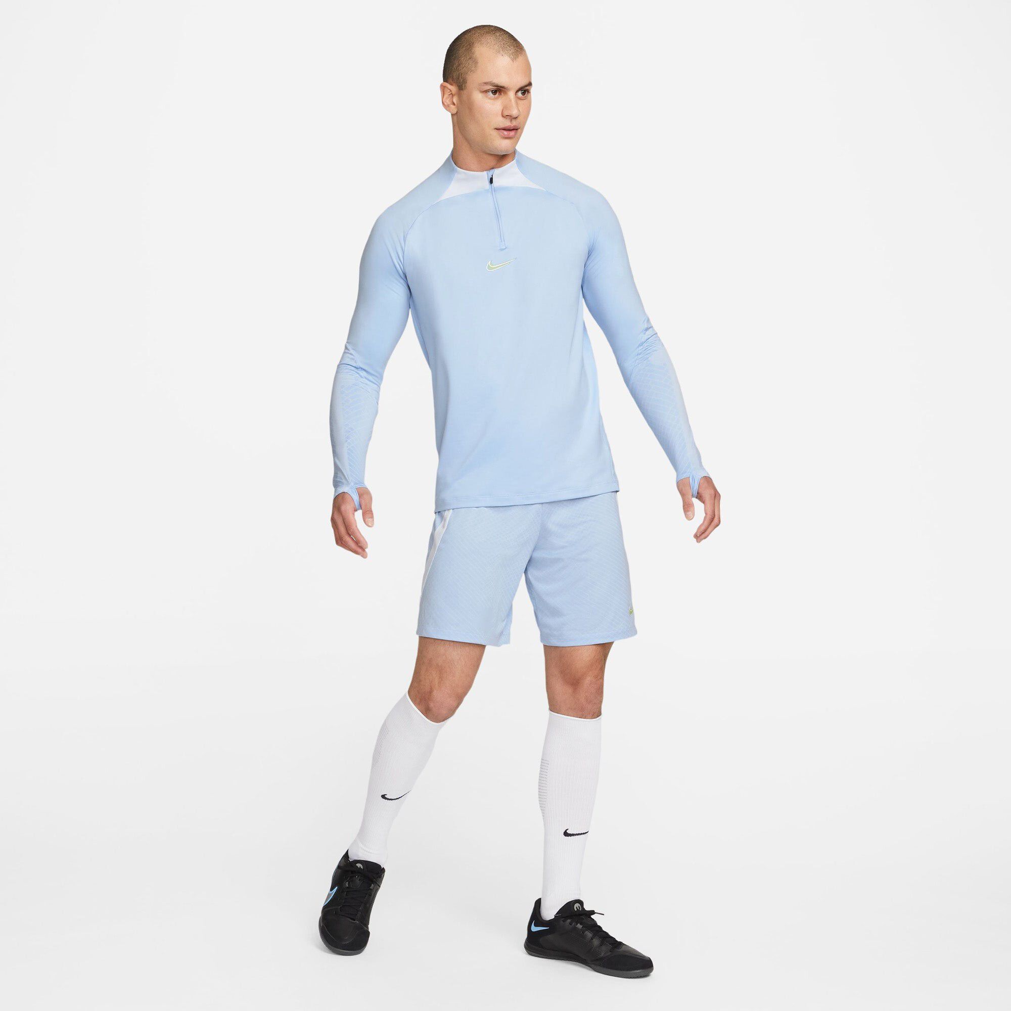 Dri-FIT Strike Drill tr&aelig;ningstr&oslash;je