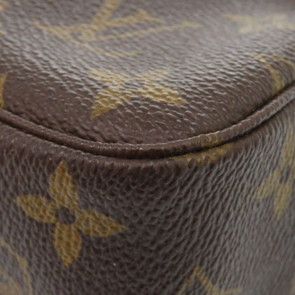 Louis Vuitton Trousse Toilette