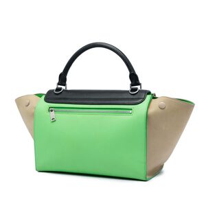 C&eacute;line Trapeze