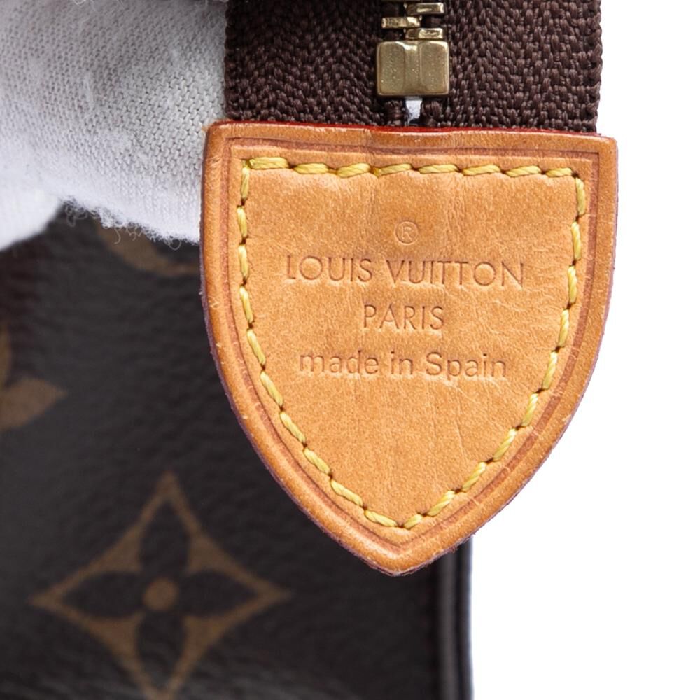 Louis Vuitton Pouch