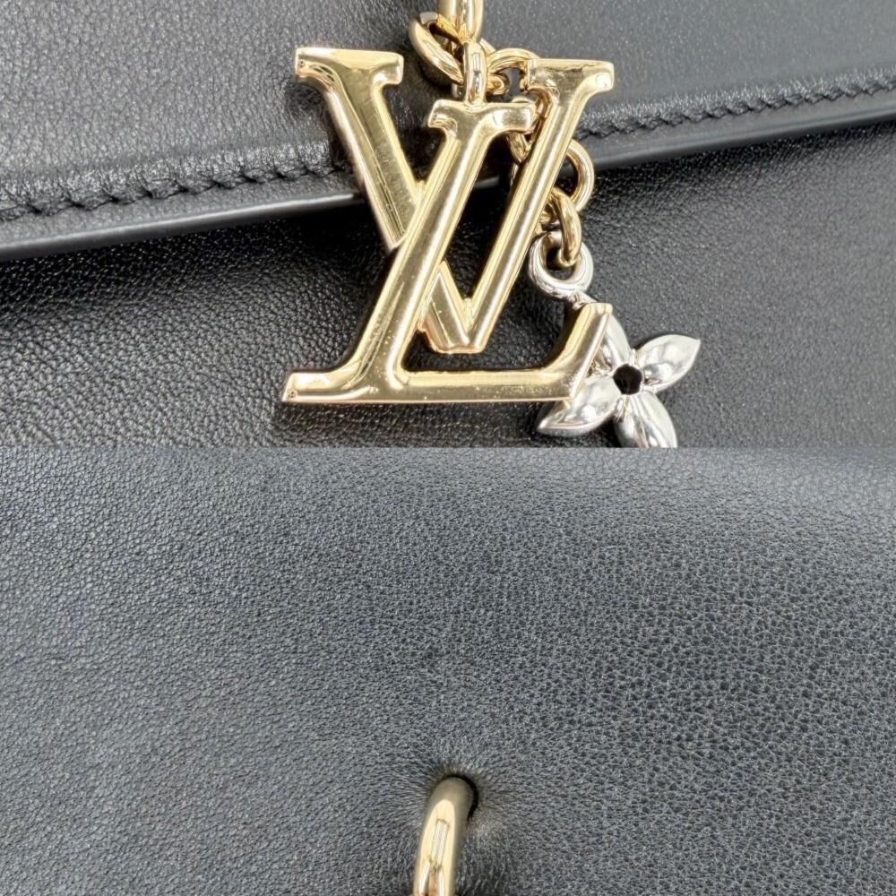 Louis Vuitton Shoulder Bags