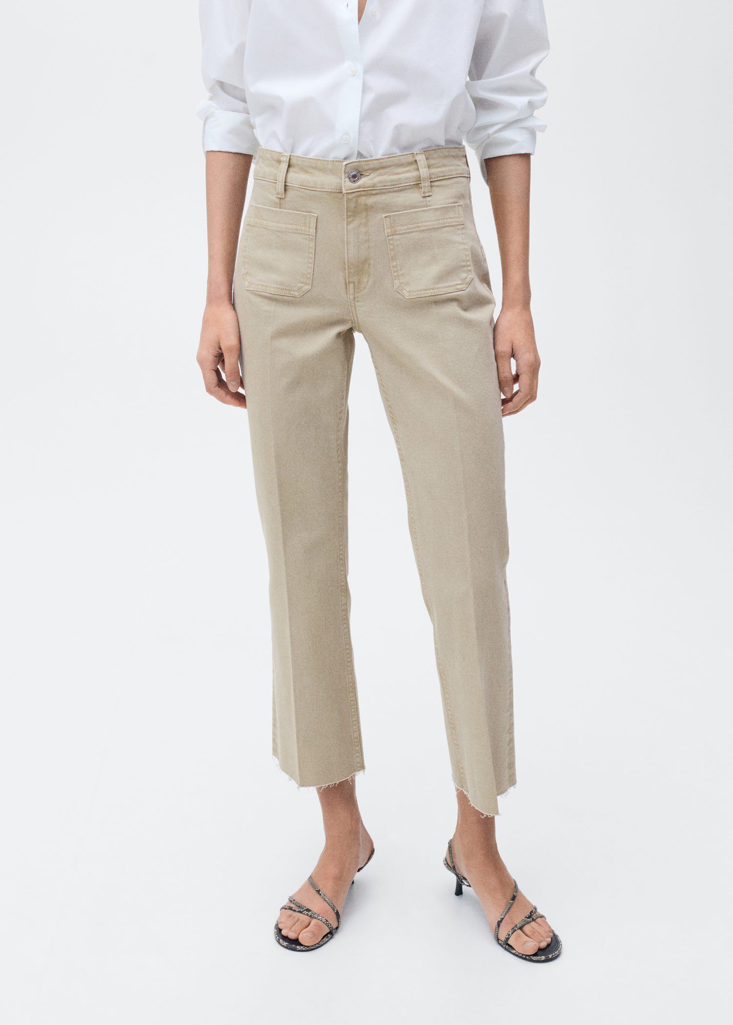 Flared cropped jeans with pockets