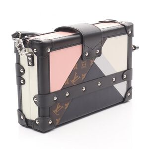 Louis Vuitton Shoulder Bags