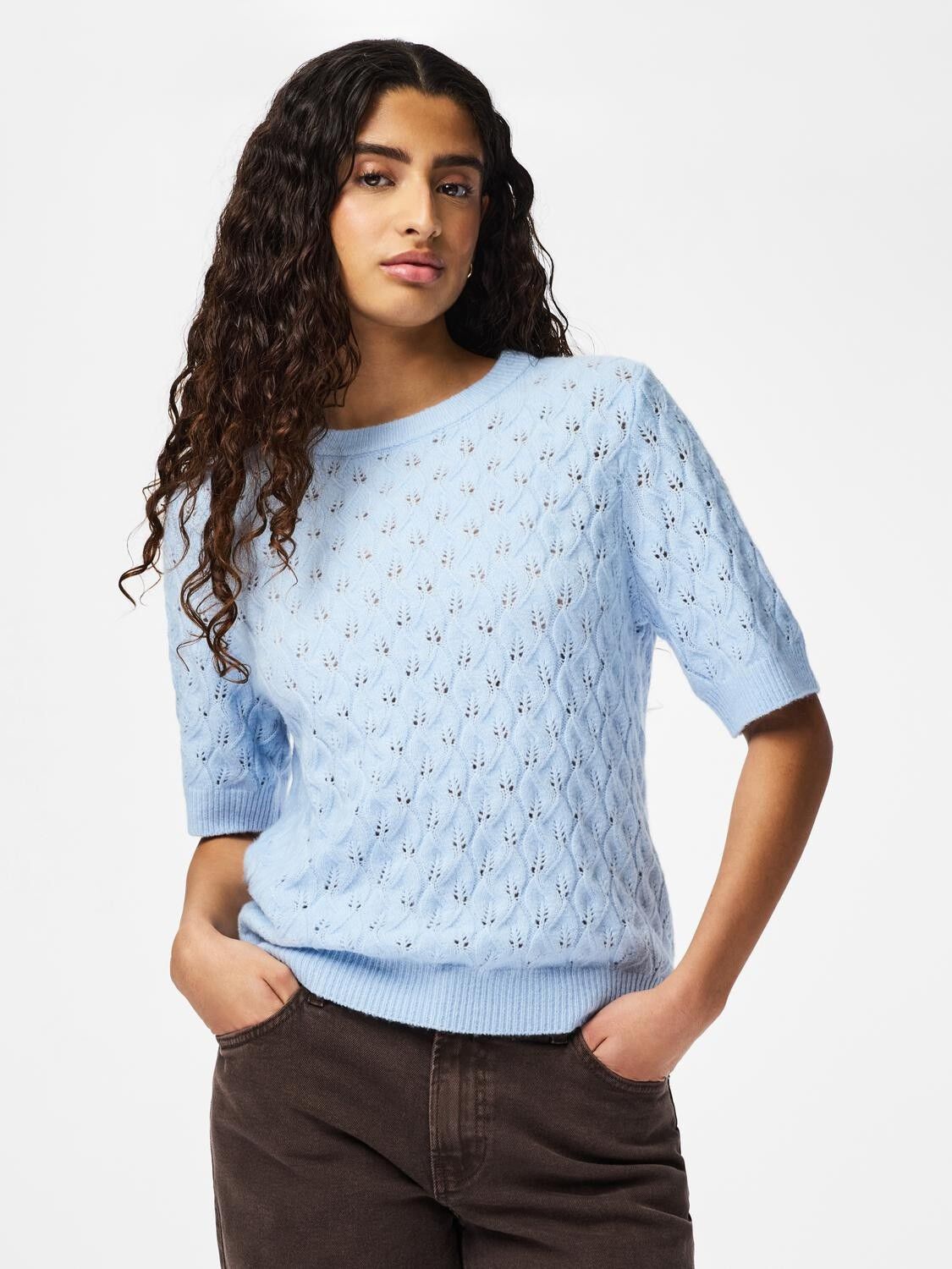 PCLELOU SS O-NECK KNIT NOOS BC