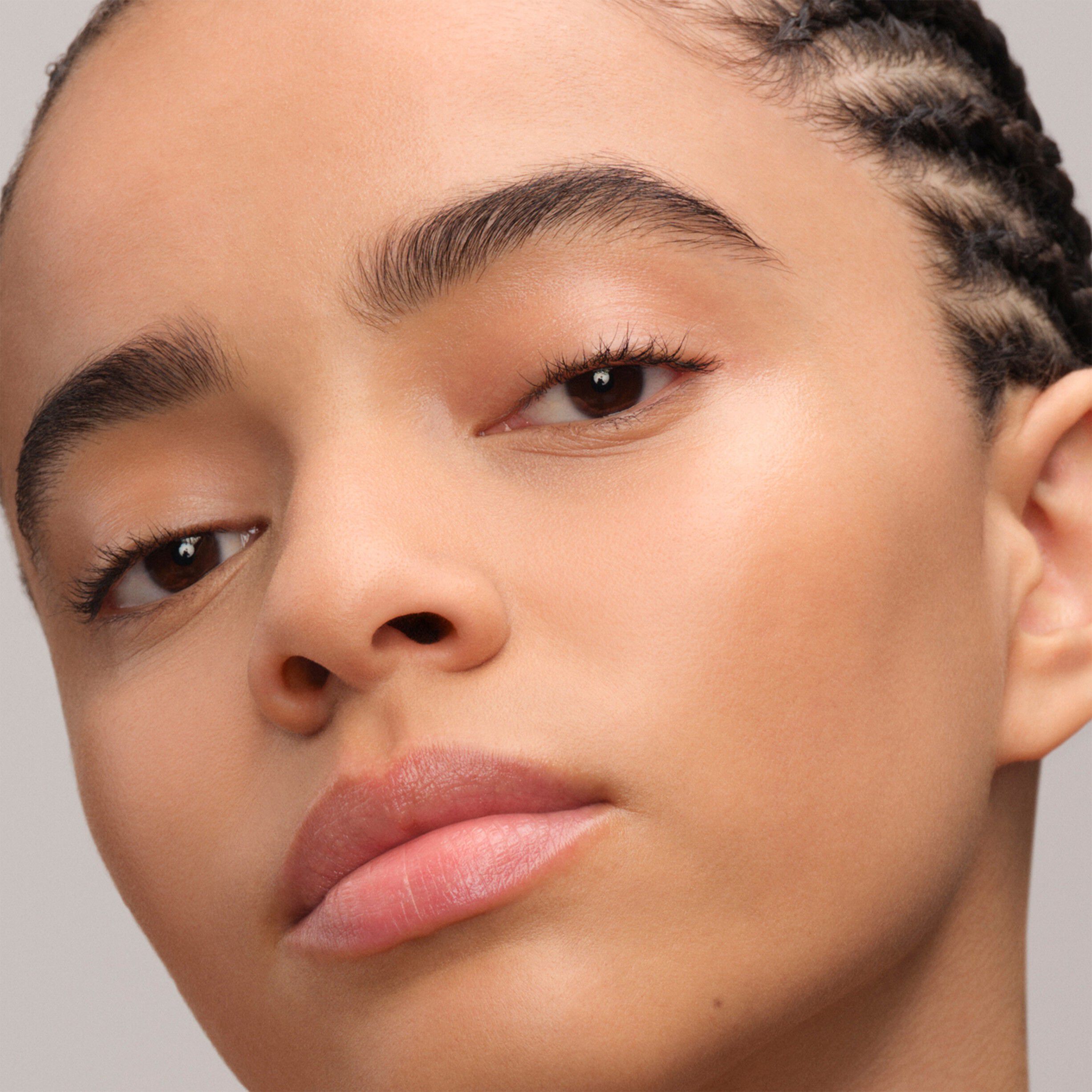 Prada Conceal Concealer - MN4