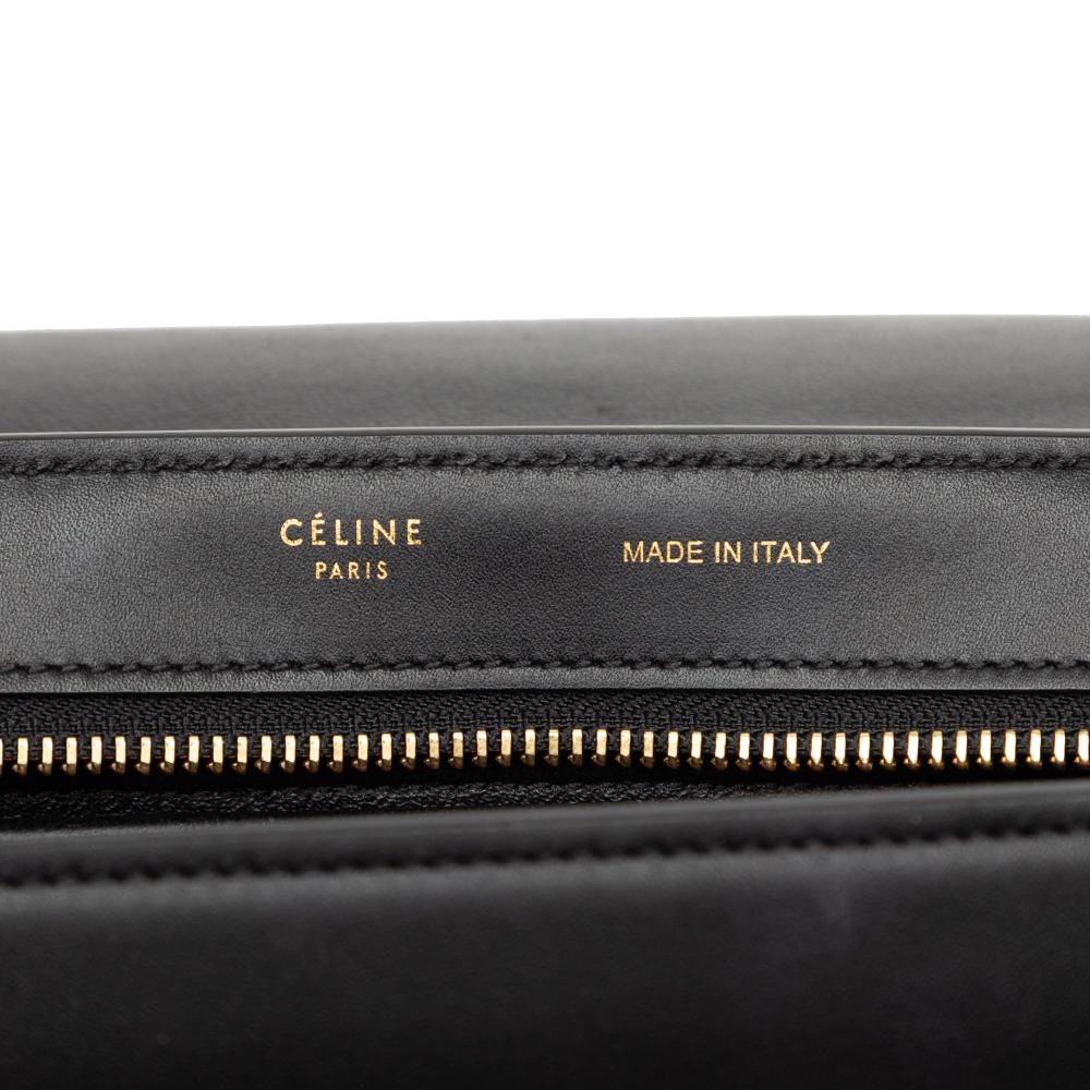 C&eacute;line Trapeze