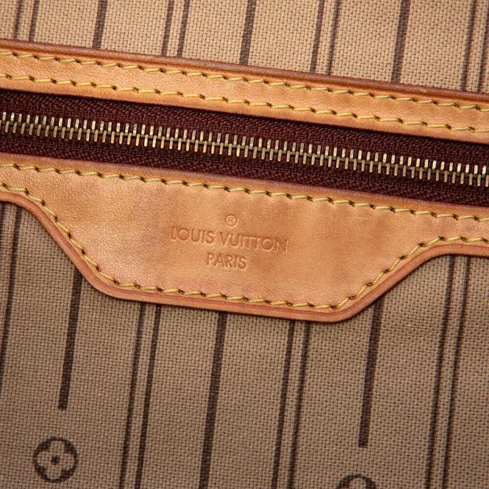 Louis Vuitton Delightful