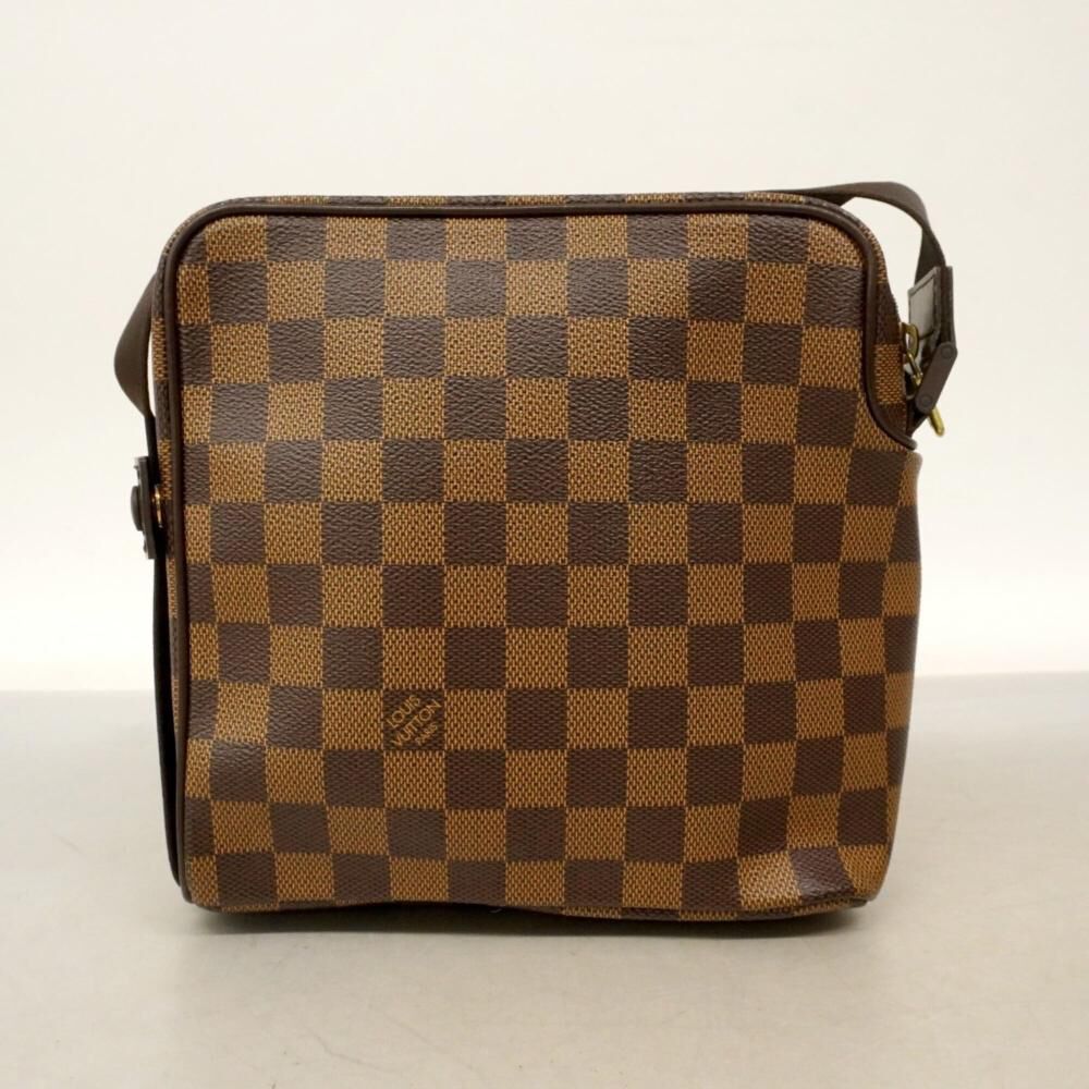 Louis Vuitton Shoulder Bags