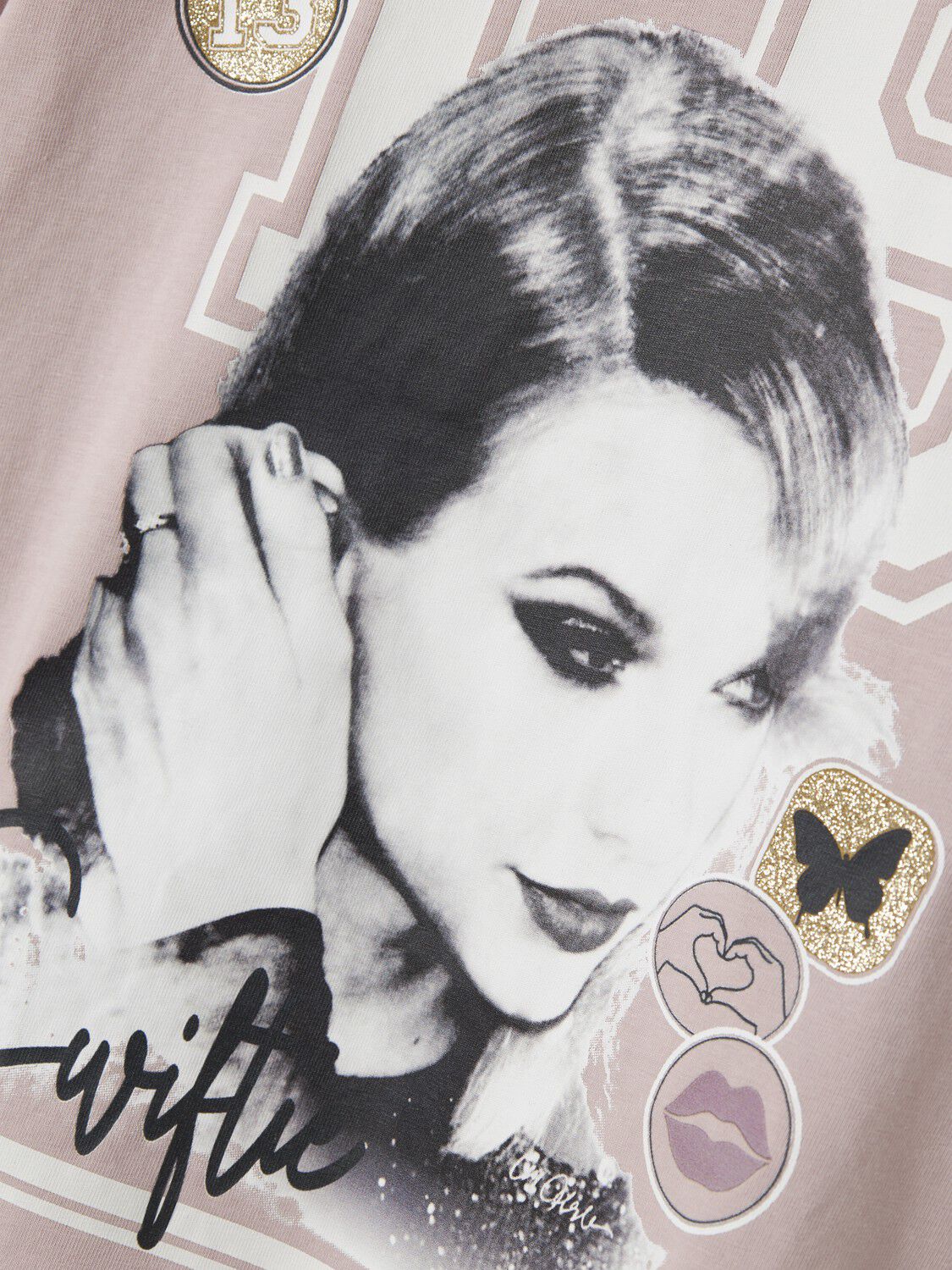 NFKDUSAN TSWIFT SS NREG TOP BOX NOO