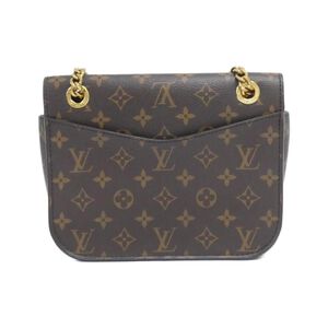 Louis Vuitton Shoulder Bags