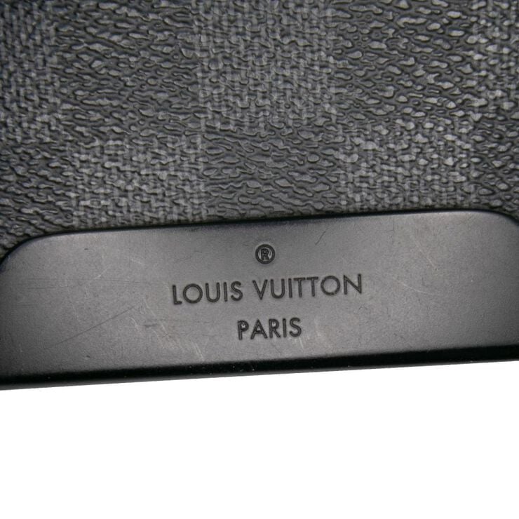 Louis Vuitton Messenger