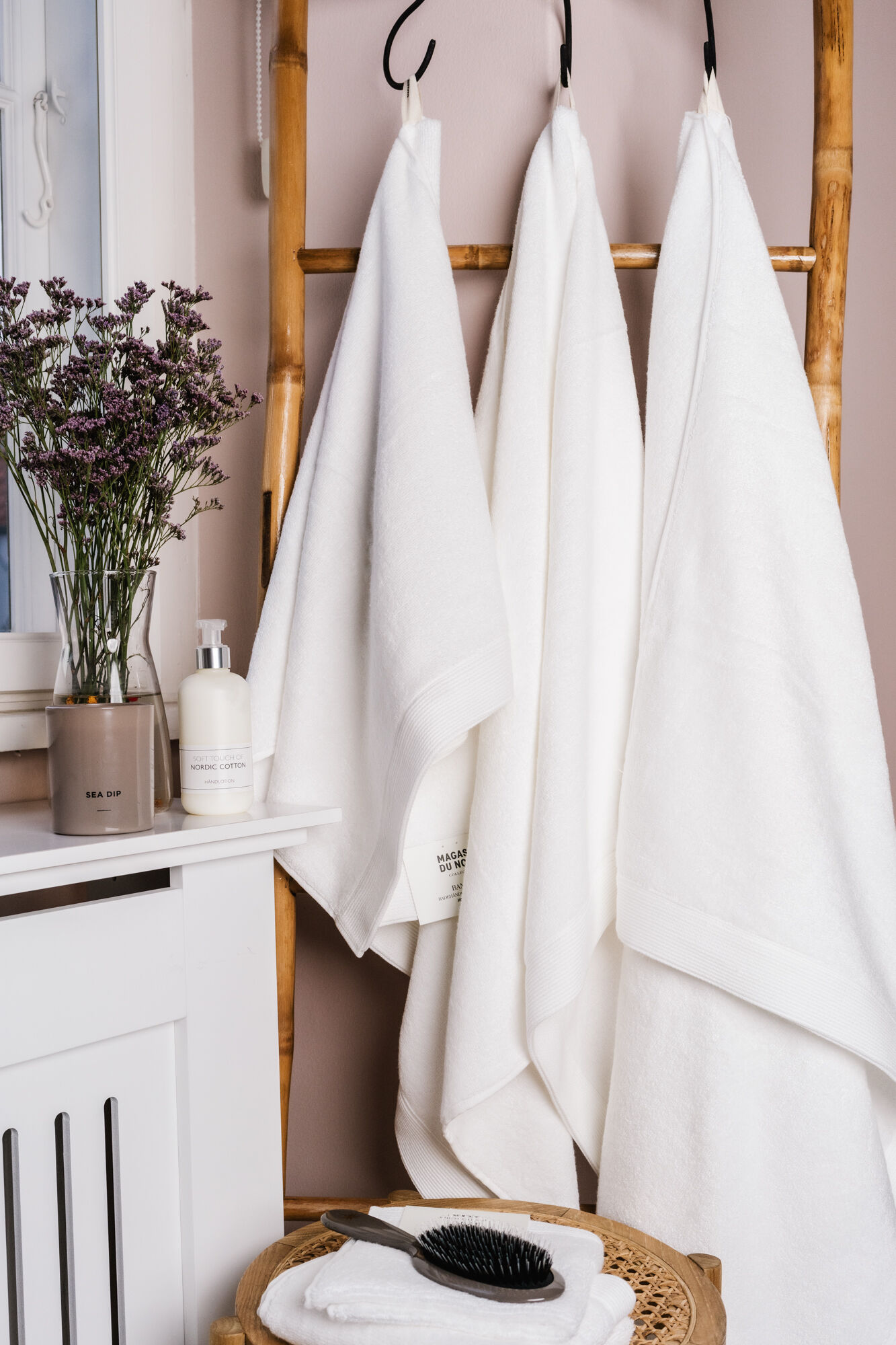 Hotel & Spa h&aring;ndkl&aelig;de hvid