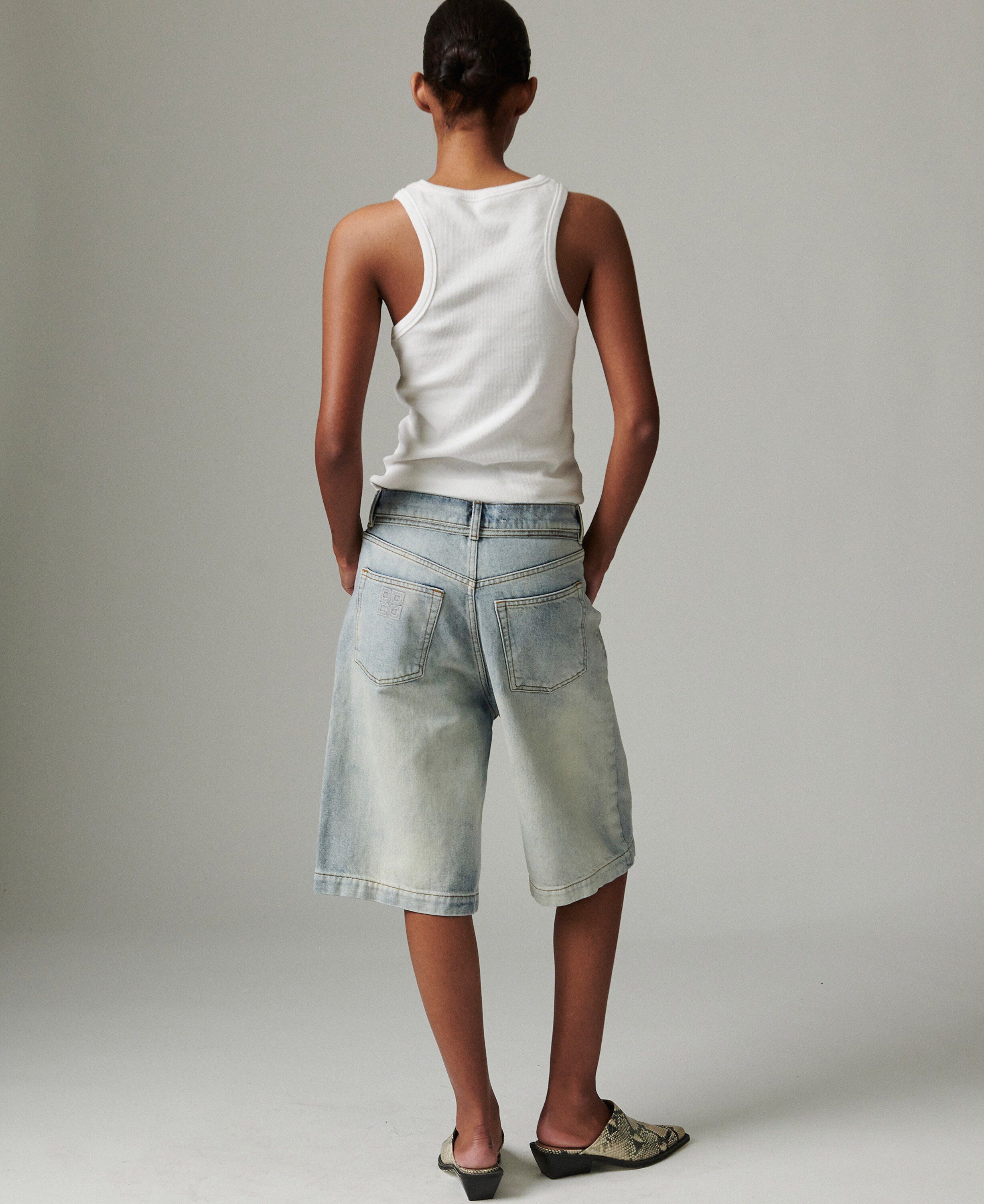Elijah Shorts - Light Blue Washed