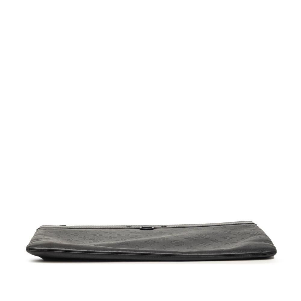 Louis Vuitton Clutch