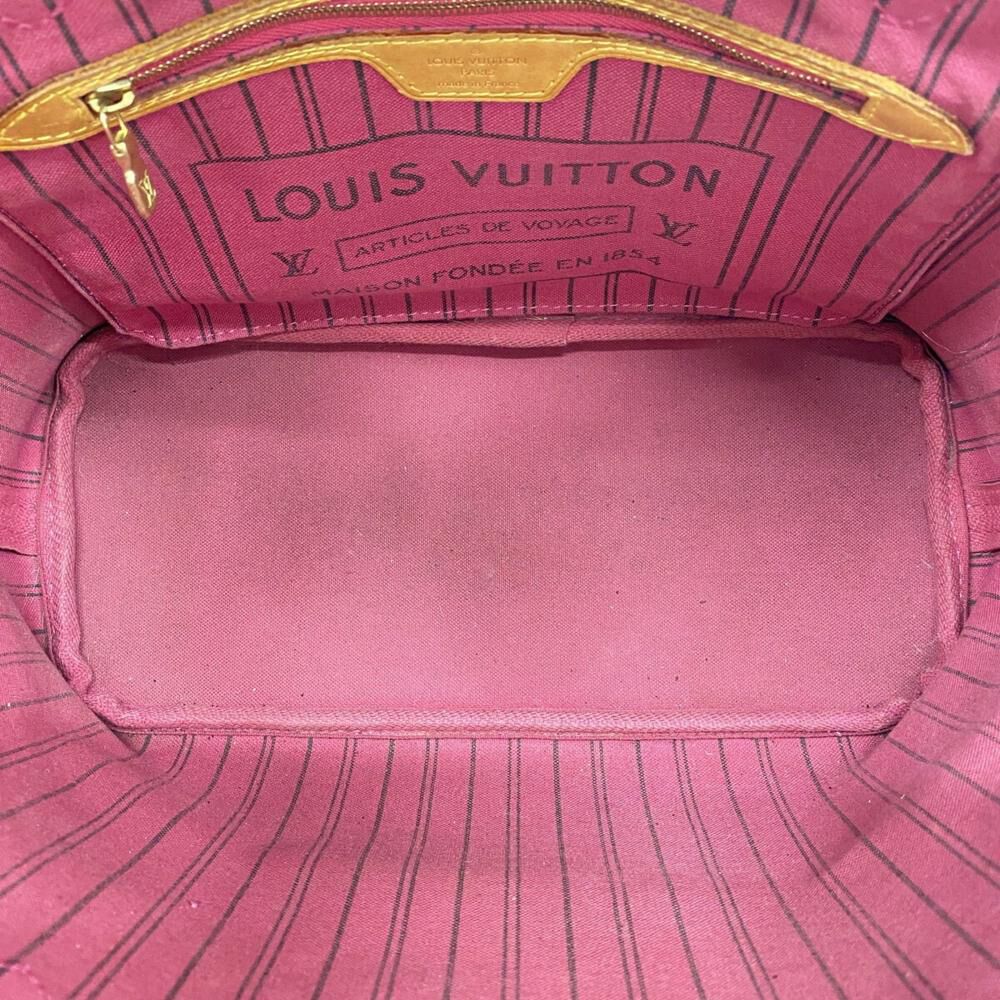Louis Vuitton Neverfull