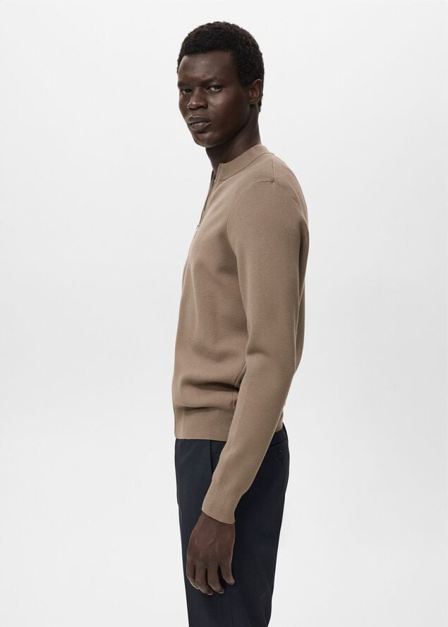 Zipped knit cardigan