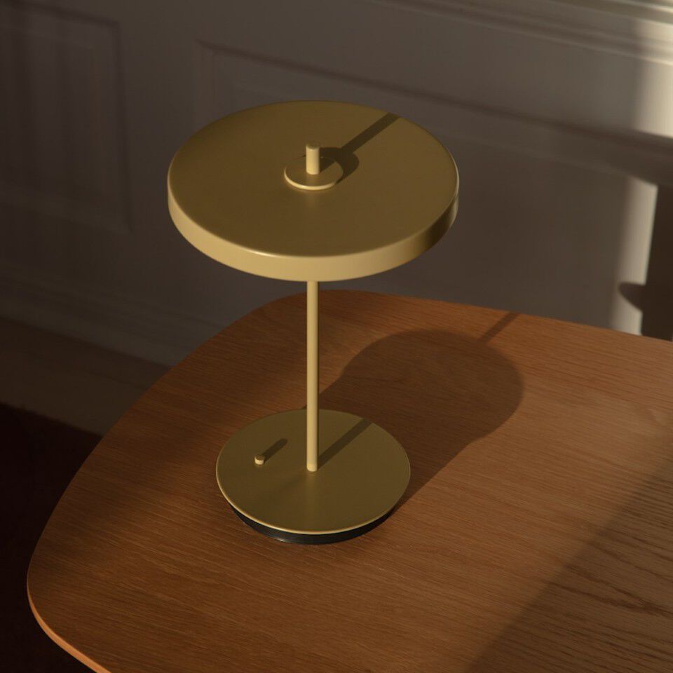 Asteria Move Monochrome