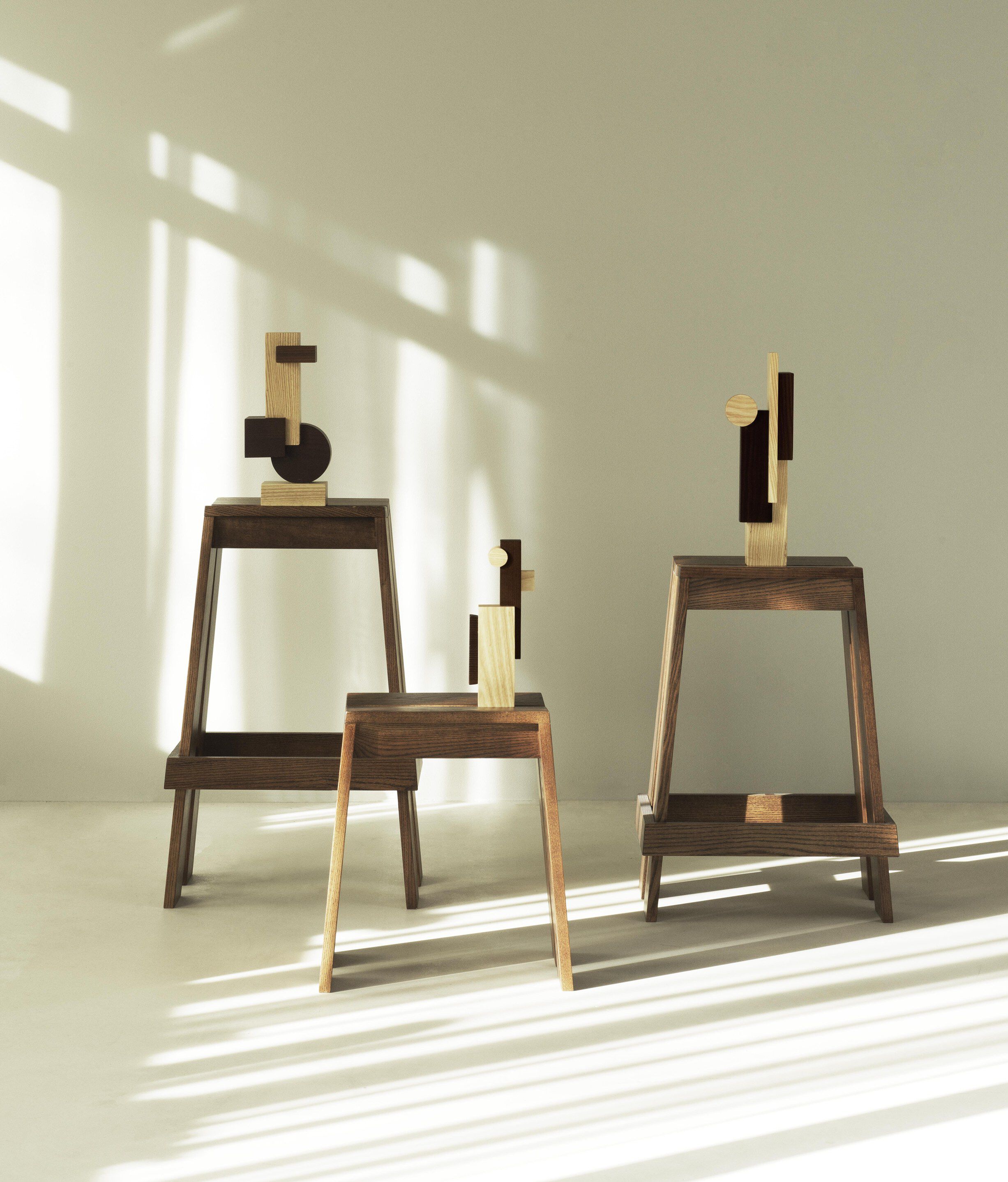 Join Sculpture Small Ash/Carbonized Ash