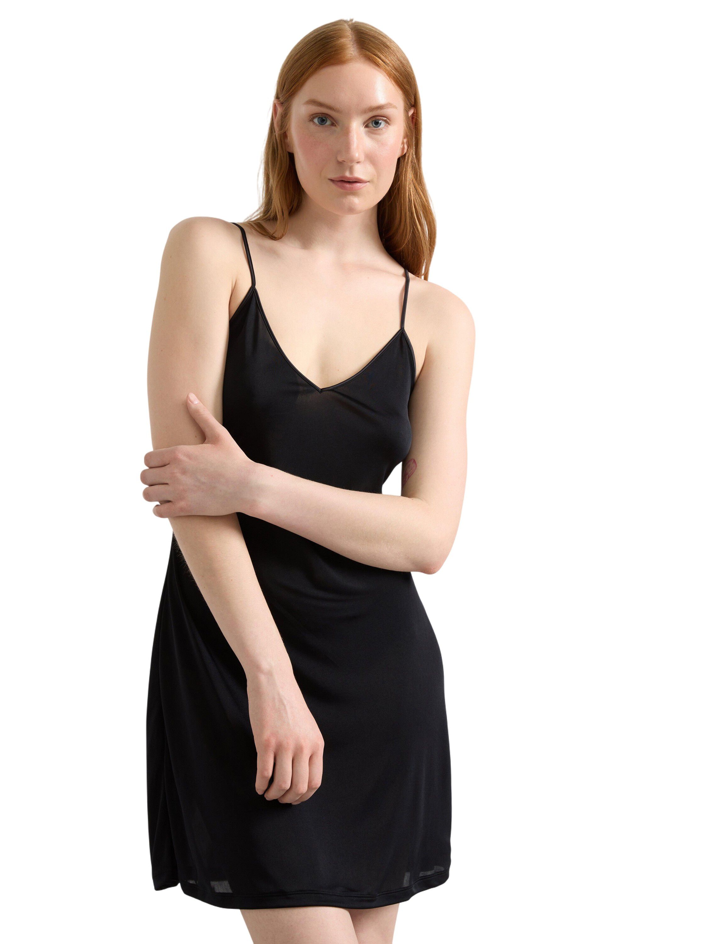 Underkl&auml;nning med v-ringning och s