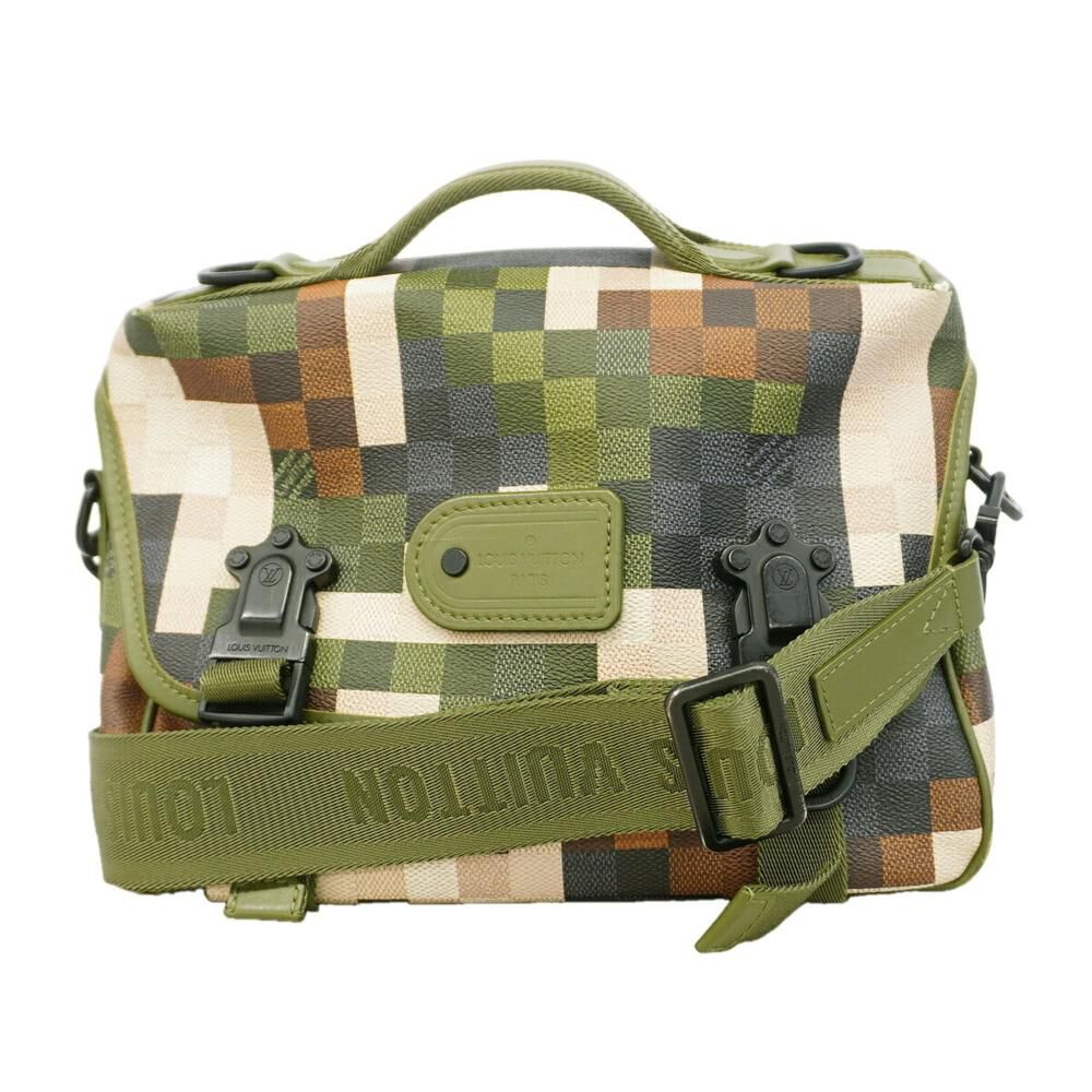 Louis Vuitton Shoulder Bags