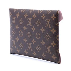 Louis Vuitton Clutch