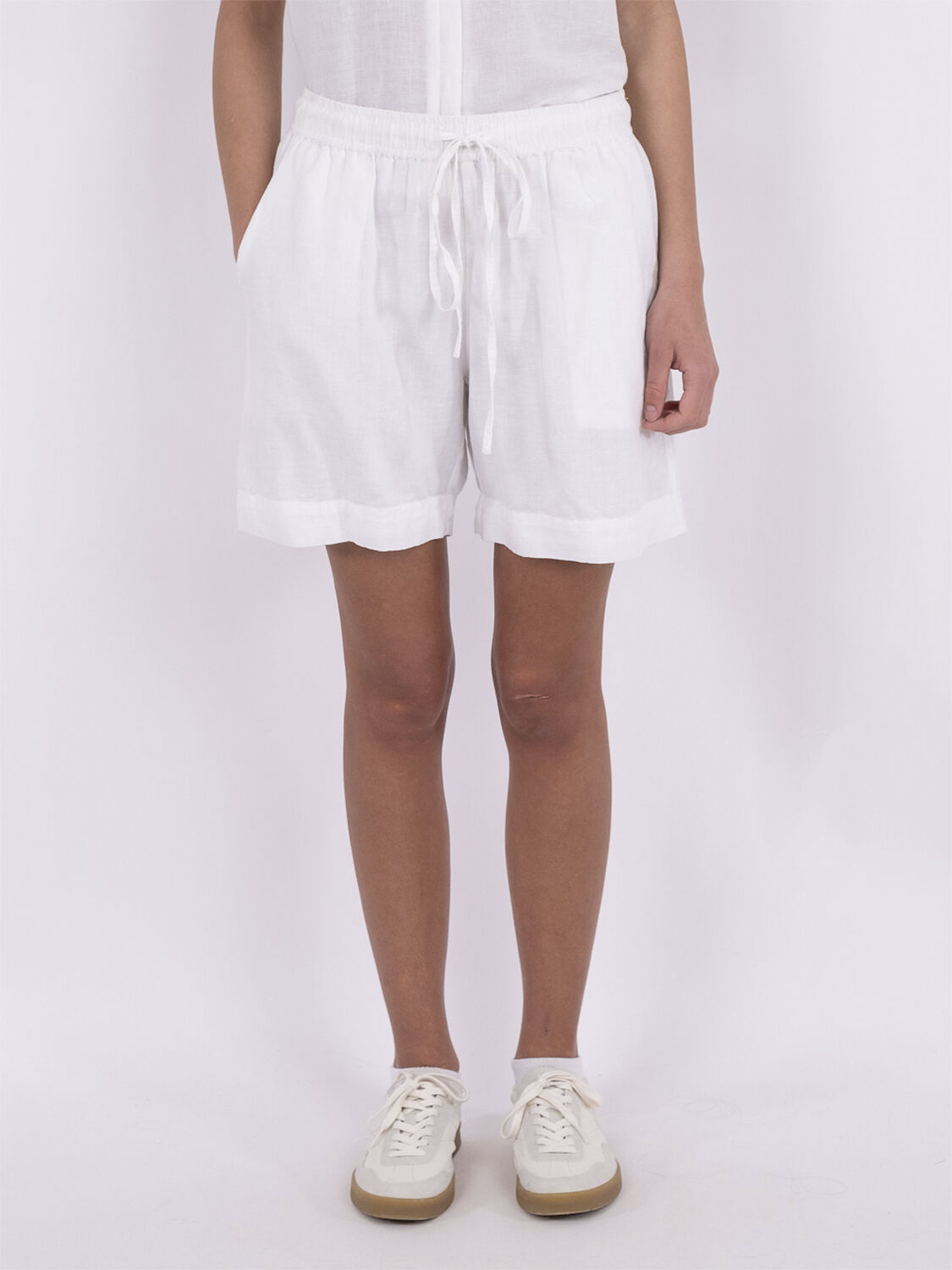 Shea Linen Shorts