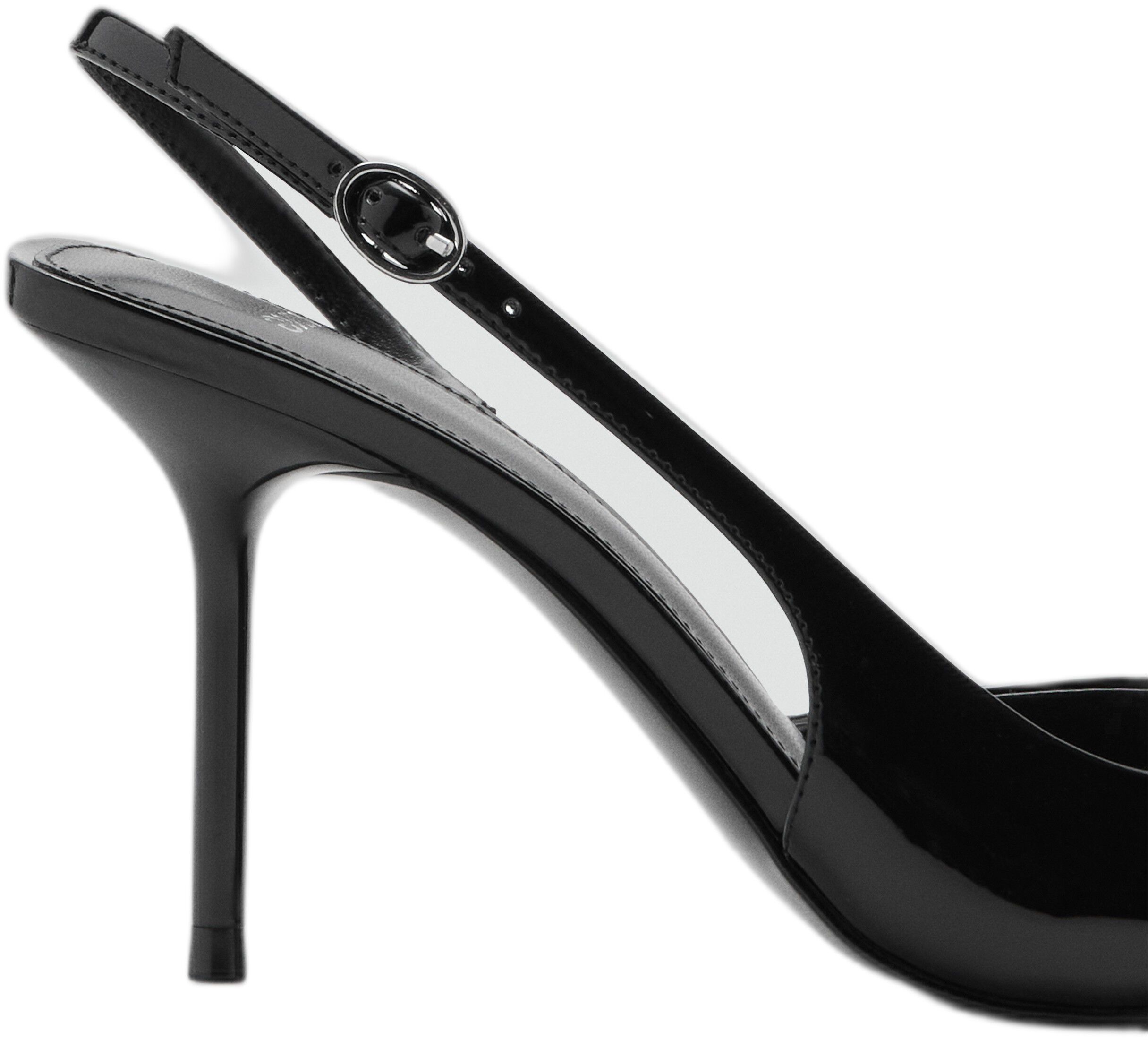 Patent leather bow high heel shoe