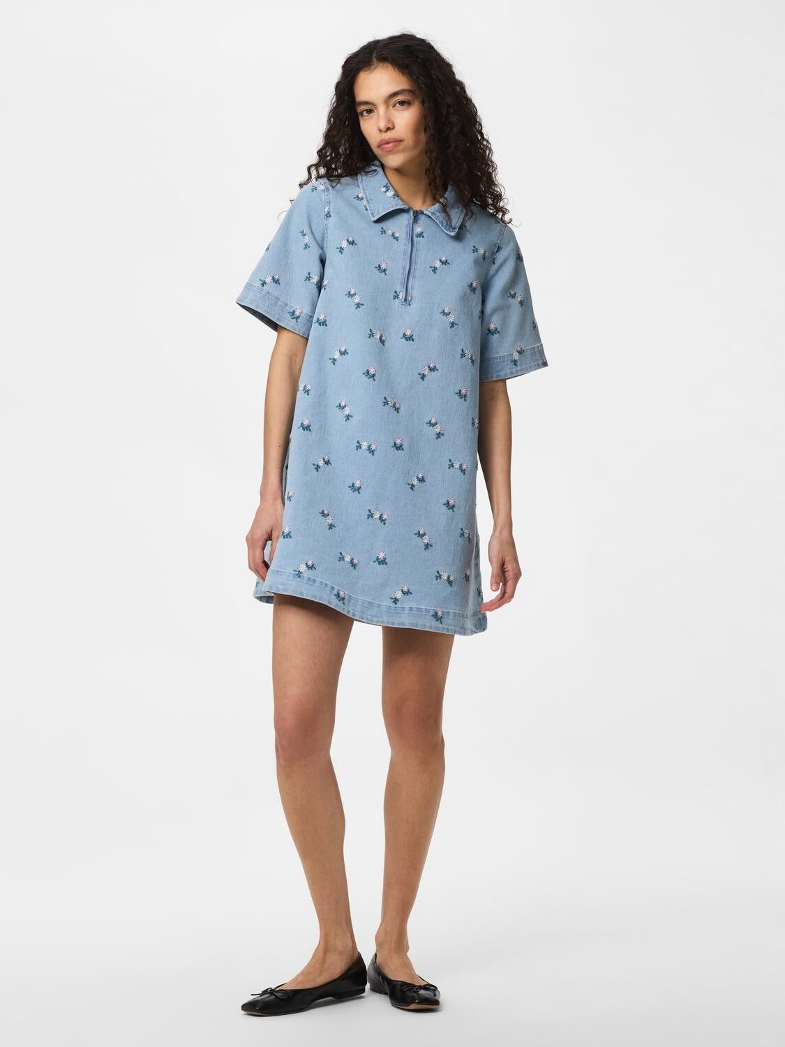 PCFLORA SS DENIM EMB DRESS