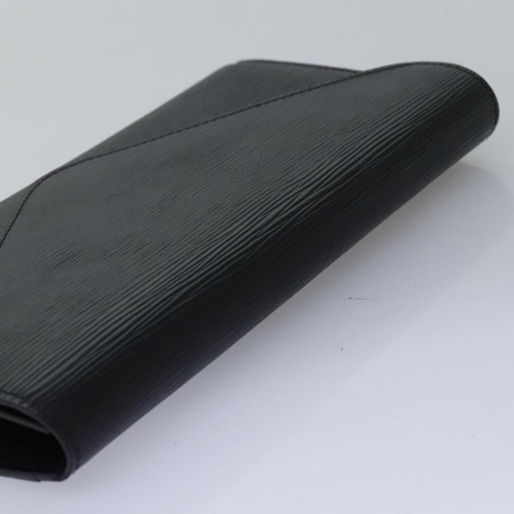 Louis Vuitton Clutch