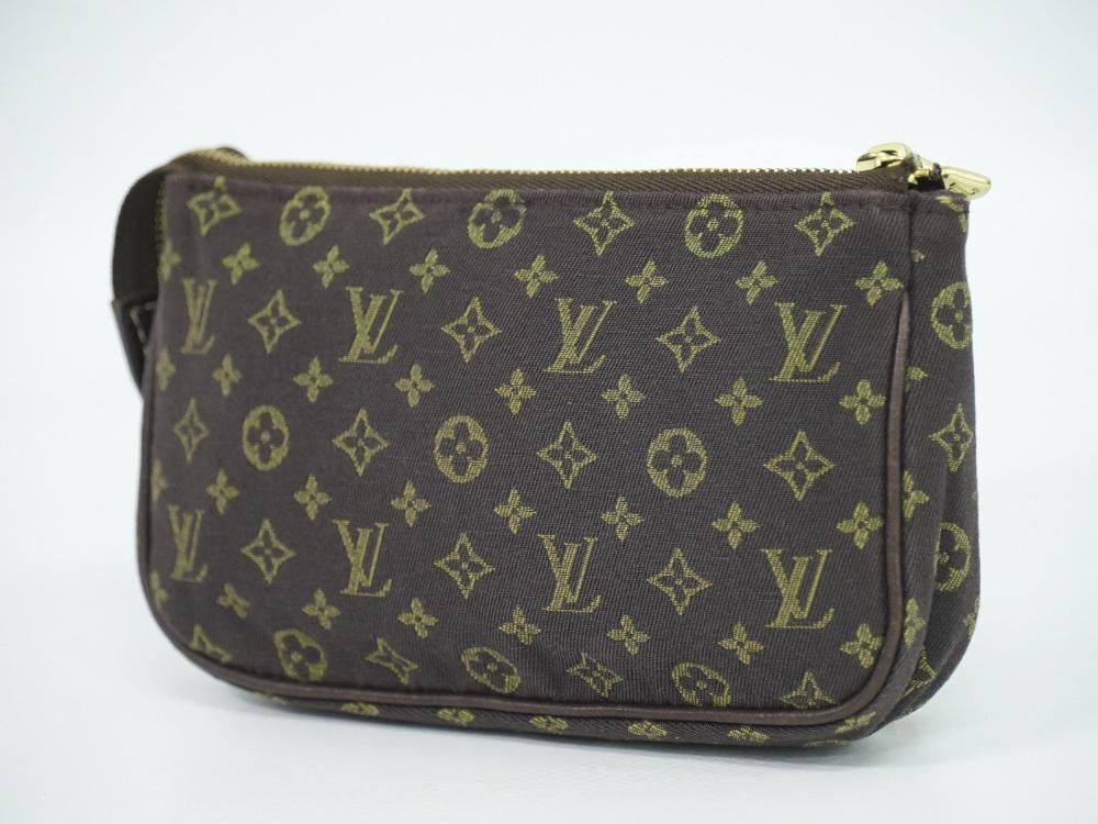 Louis Vuitton Pochette Accessoires