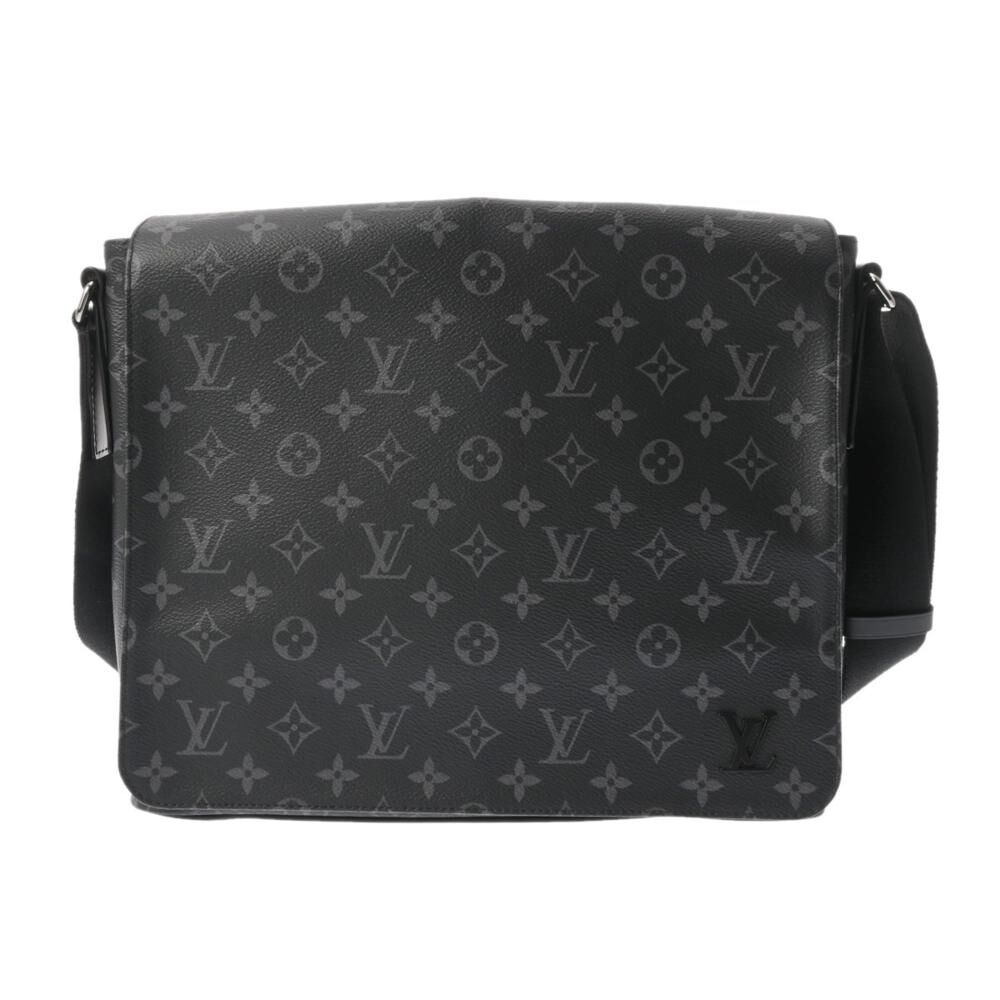 Louis Vuitton District