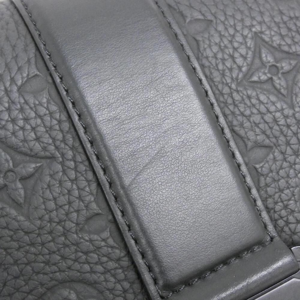 Louis Vuitton Messenger