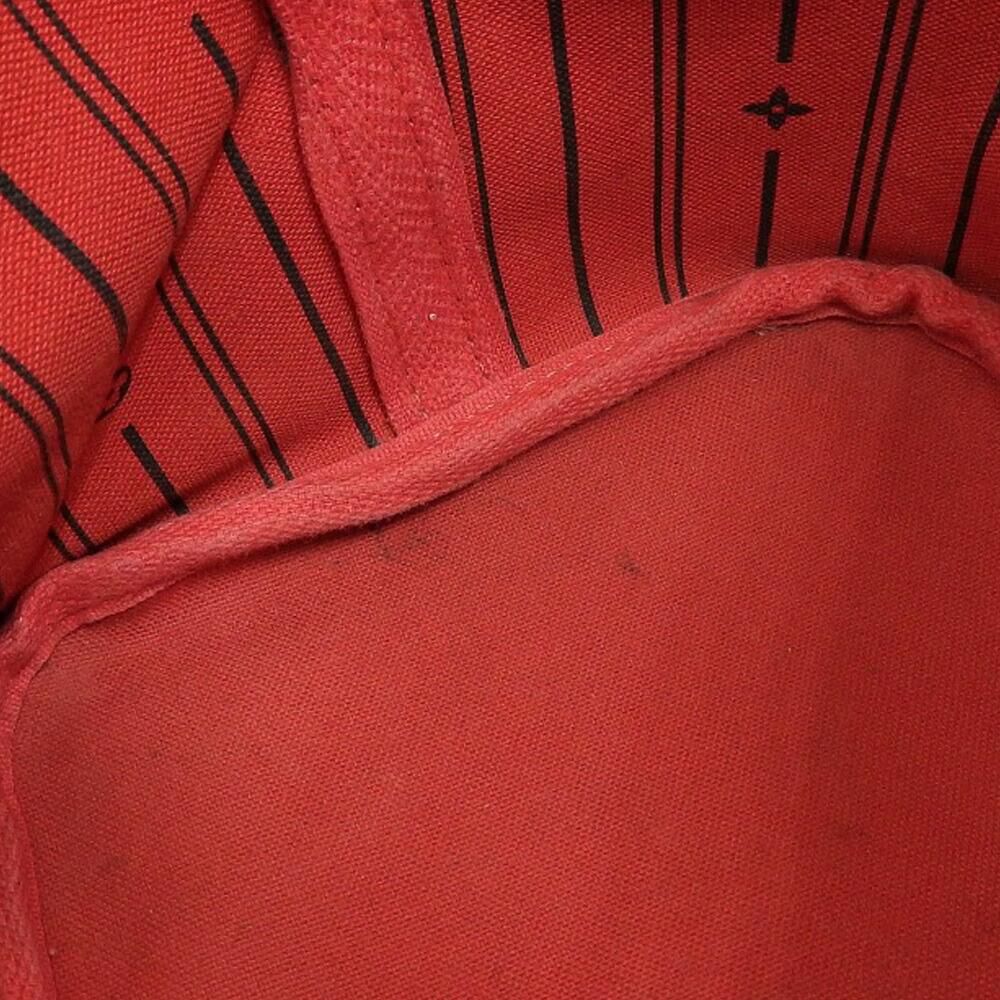 Louis Vuitton Neverfull